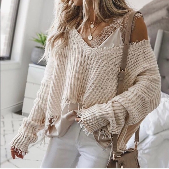 Sweaters - Boho Vintage Frayed Hem Off-shoulder Sweater